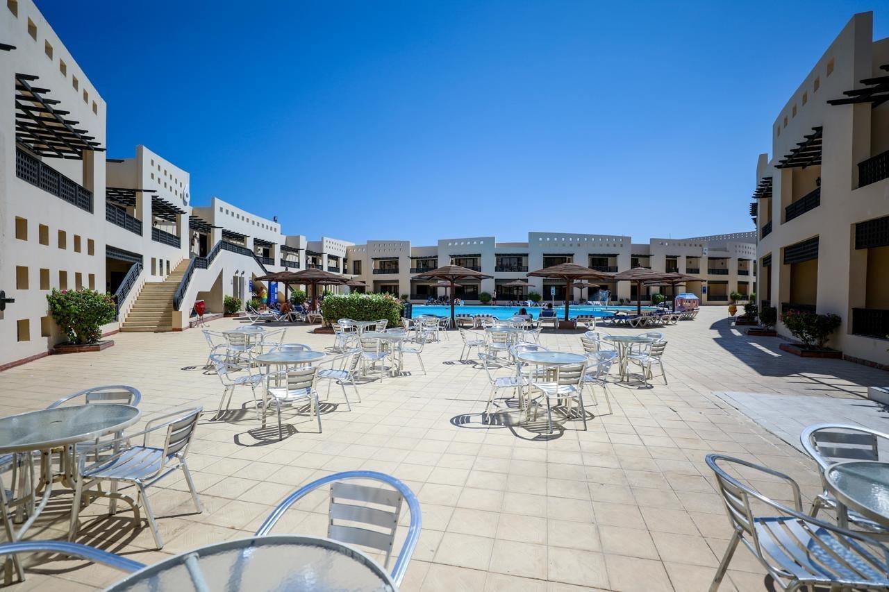 Blend Club Aqua Resort Sahl Hasheesh Exterior photo